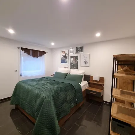 Zwei Schicke Mit Parkplatz Apartmán Kolín nad Rýnem