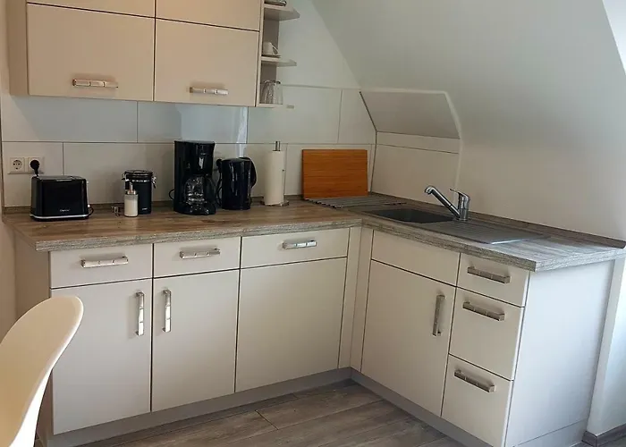 Appartement Zwei Schicke Mit Parkplatz Keulen